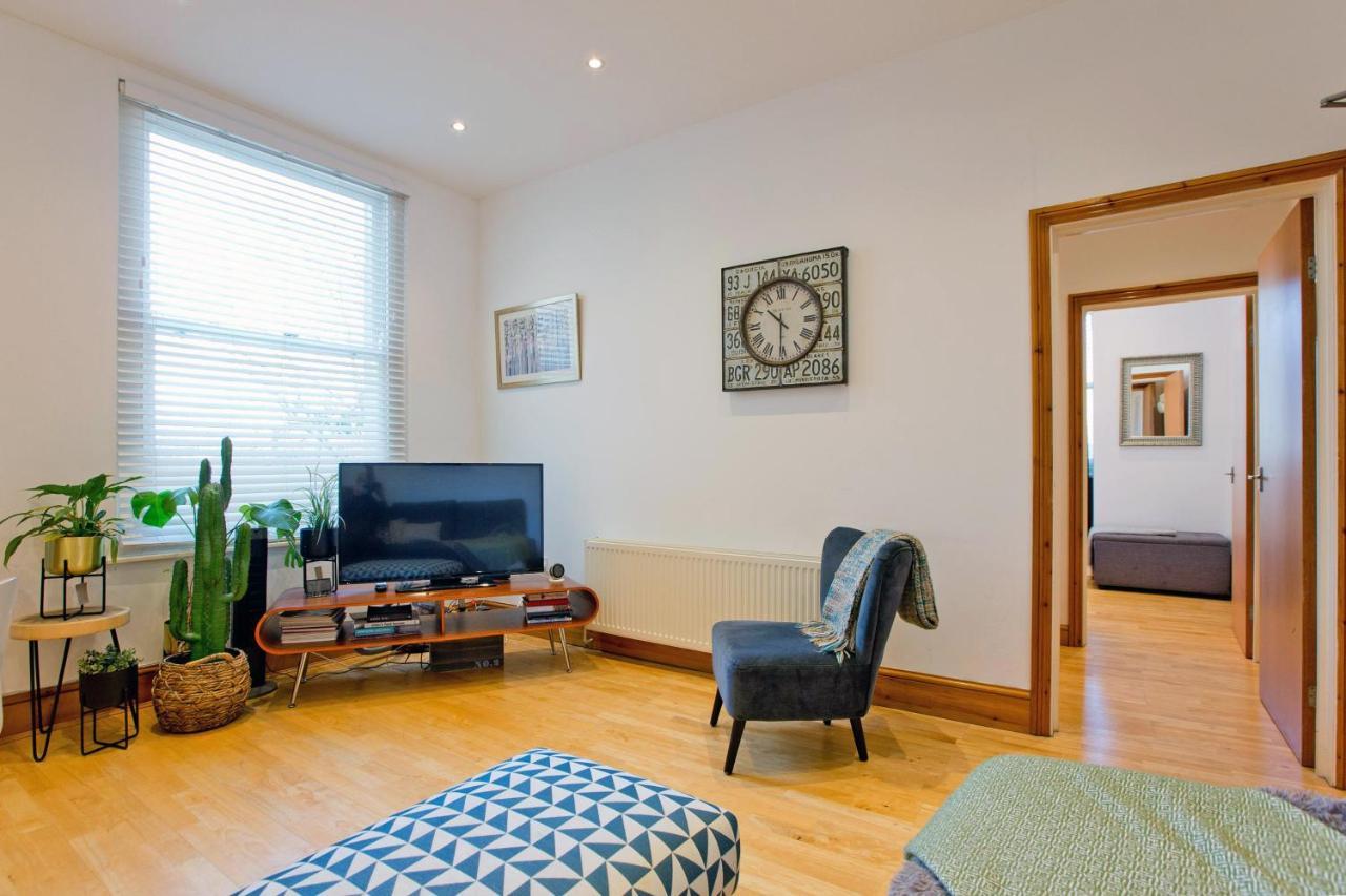 Spacious Highbury Fields 1 Bedroom Apartment - Parking By Request Londres Exterior foto